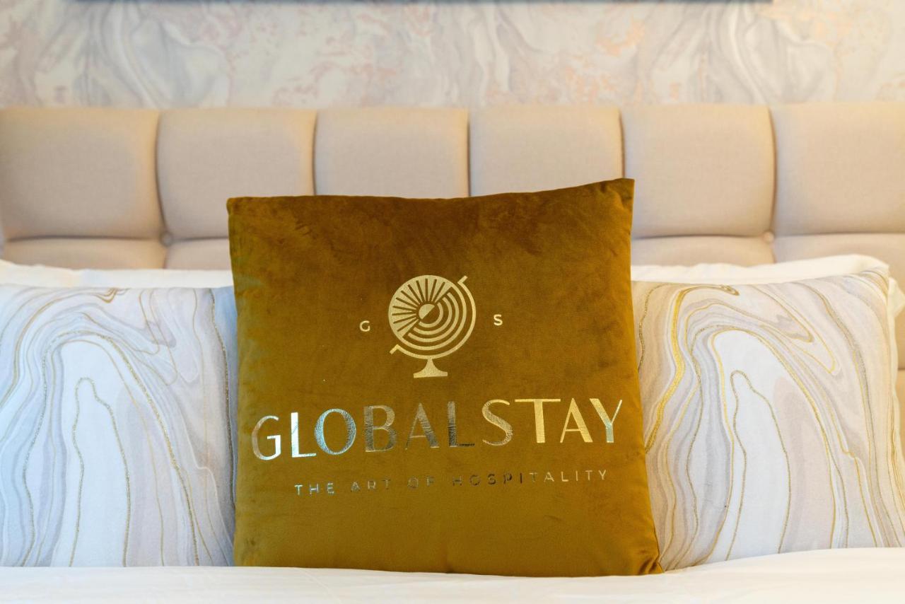 Exclusive Globalstay Apartments In Business Bay Free Parking & More! Dubai Eksteriør bilde